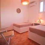 Iliopetra Villa *