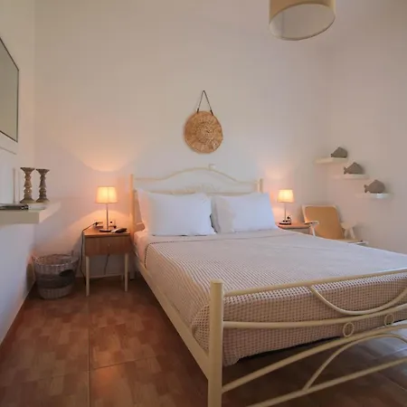Iliopetra * Agios Romanos