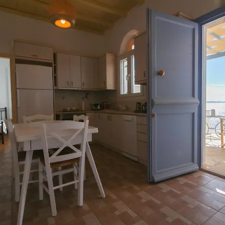 Iliopetra - 5br In