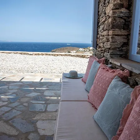Iliopetra By Tinosstay * Agios Romanos